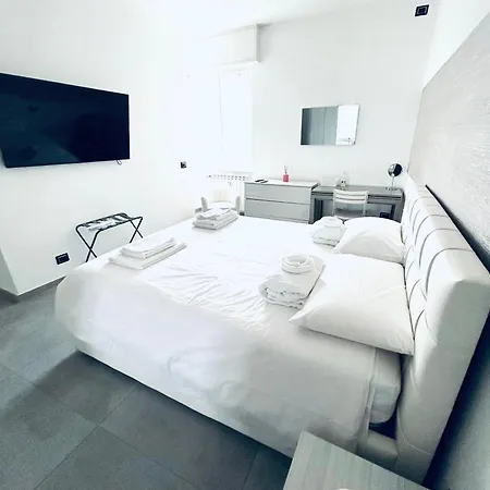 Apartment Milano Bicocca & *